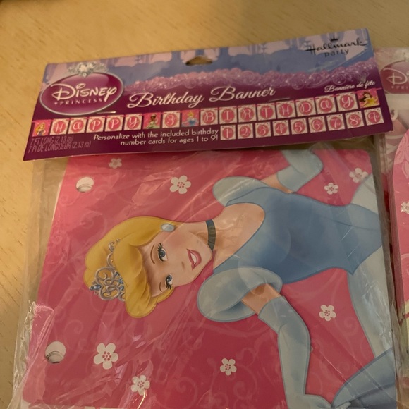 New Princes Party Supplies - Picture 2 of 4